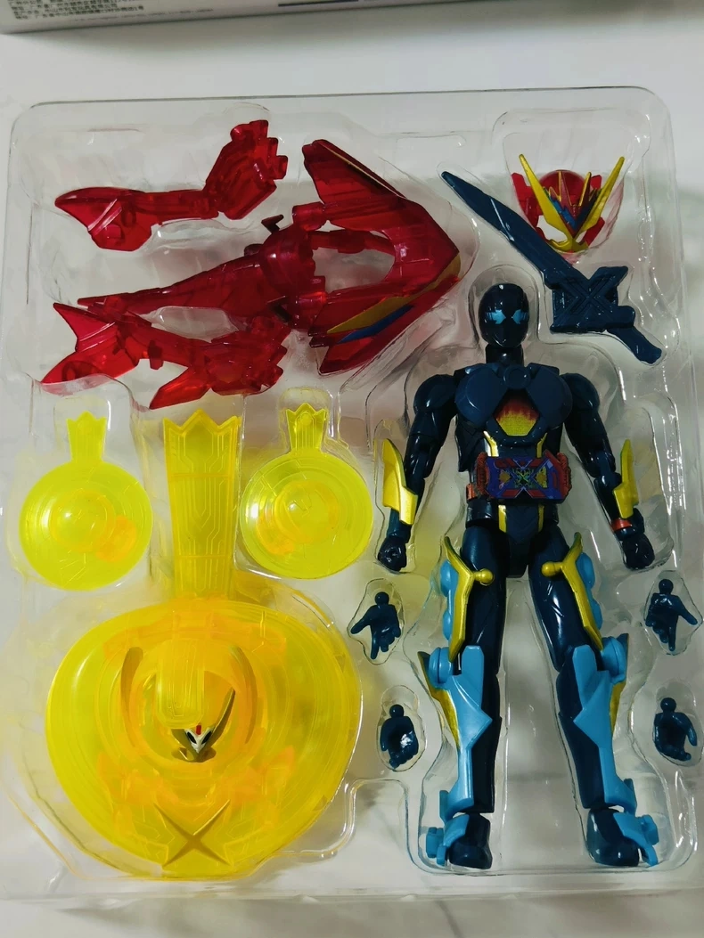 Bandai Kamen Rider Deluxe Supe - Cosplay Prop Building recensione e prezzo